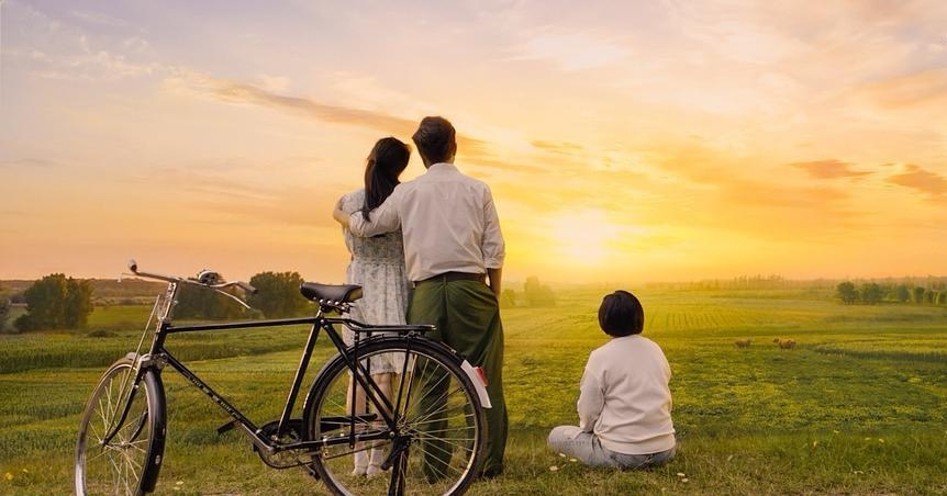 《こんにちは、私のお母さん》(2020年，原題：你好、李焕英)